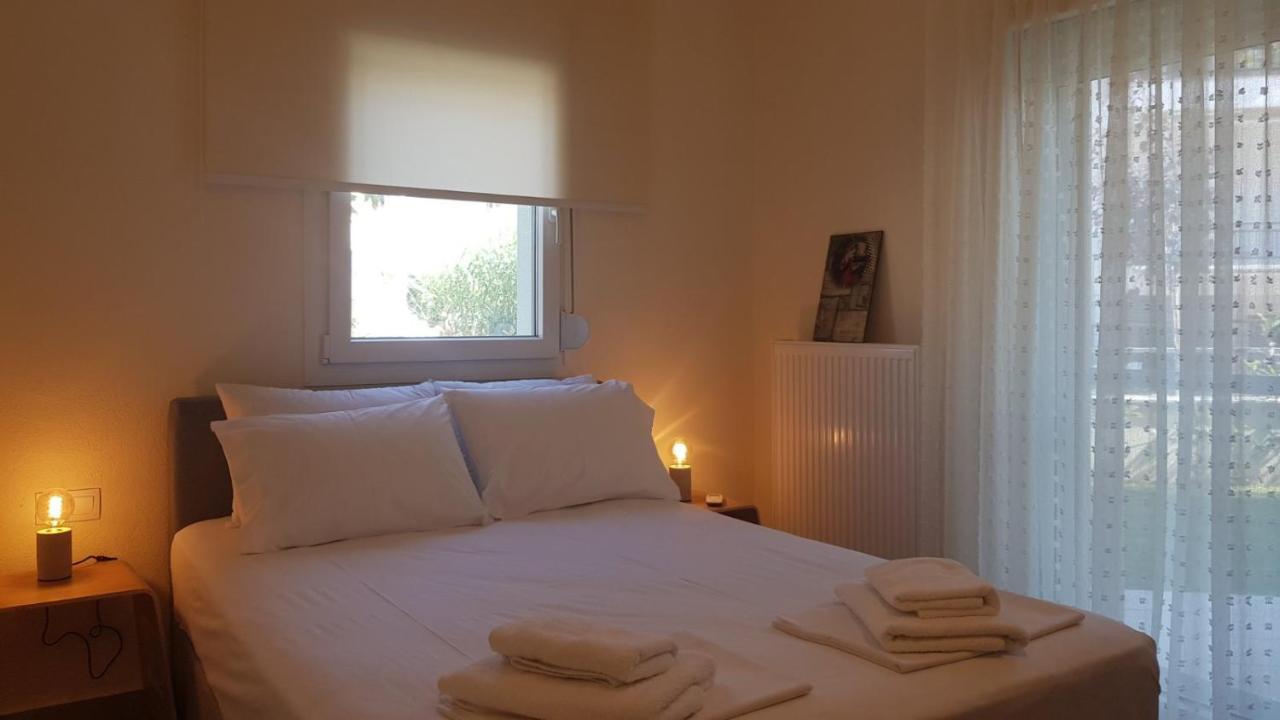 Onar View Apartment Néa Péramos Extérieur photo